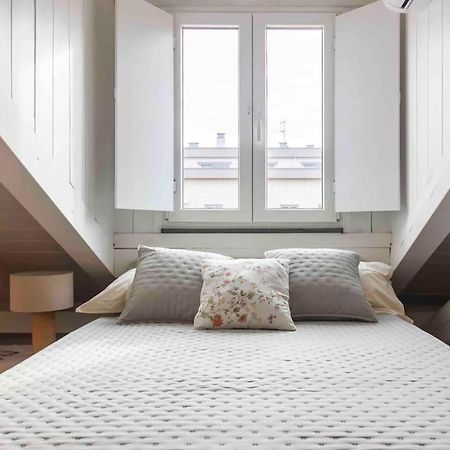 La Tana Del Bianconiglio - Rabbit Hole Apartment Milan Bagian luar foto